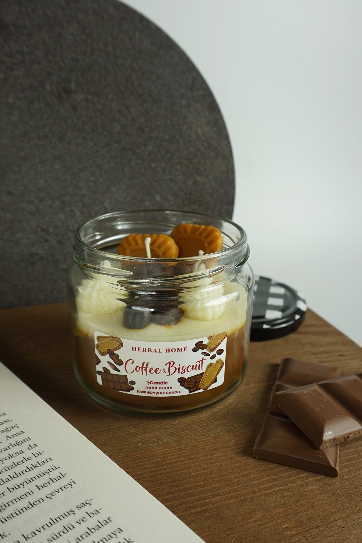 HERBAL HOME Coffee and Biscuit Candle 220 GR - 1